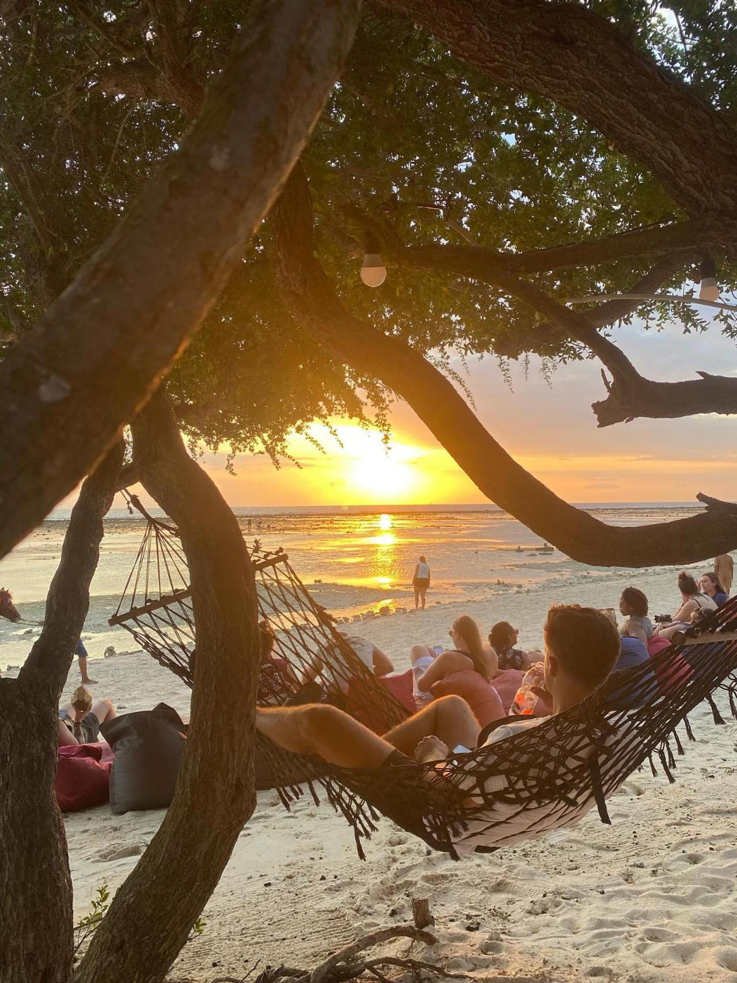 The Exile Sunsetpoint Hotel Quần đảo Gili Ngoại thất bức ảnh